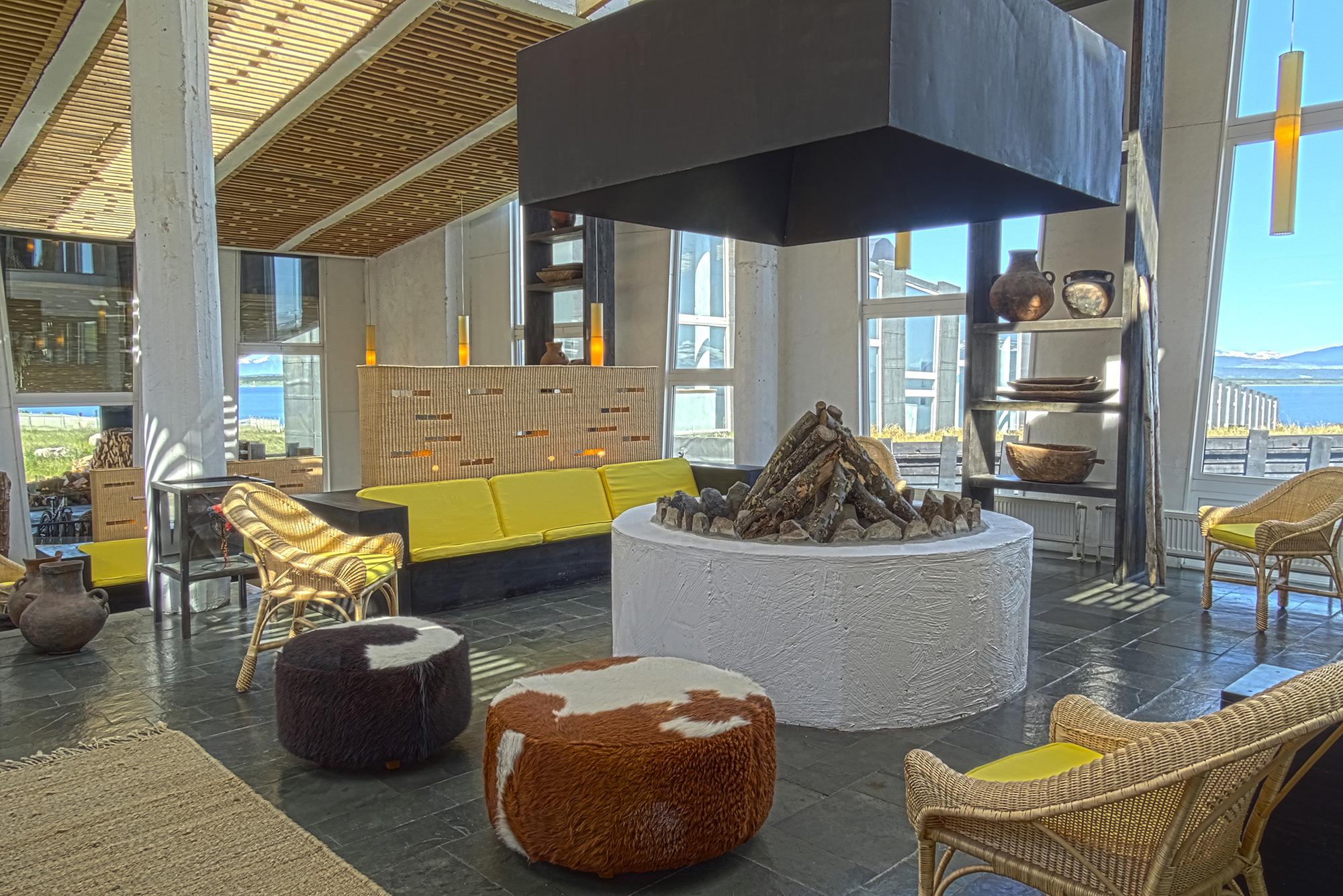Remota Patagonia Lodge Puerto Natales Exterior photo