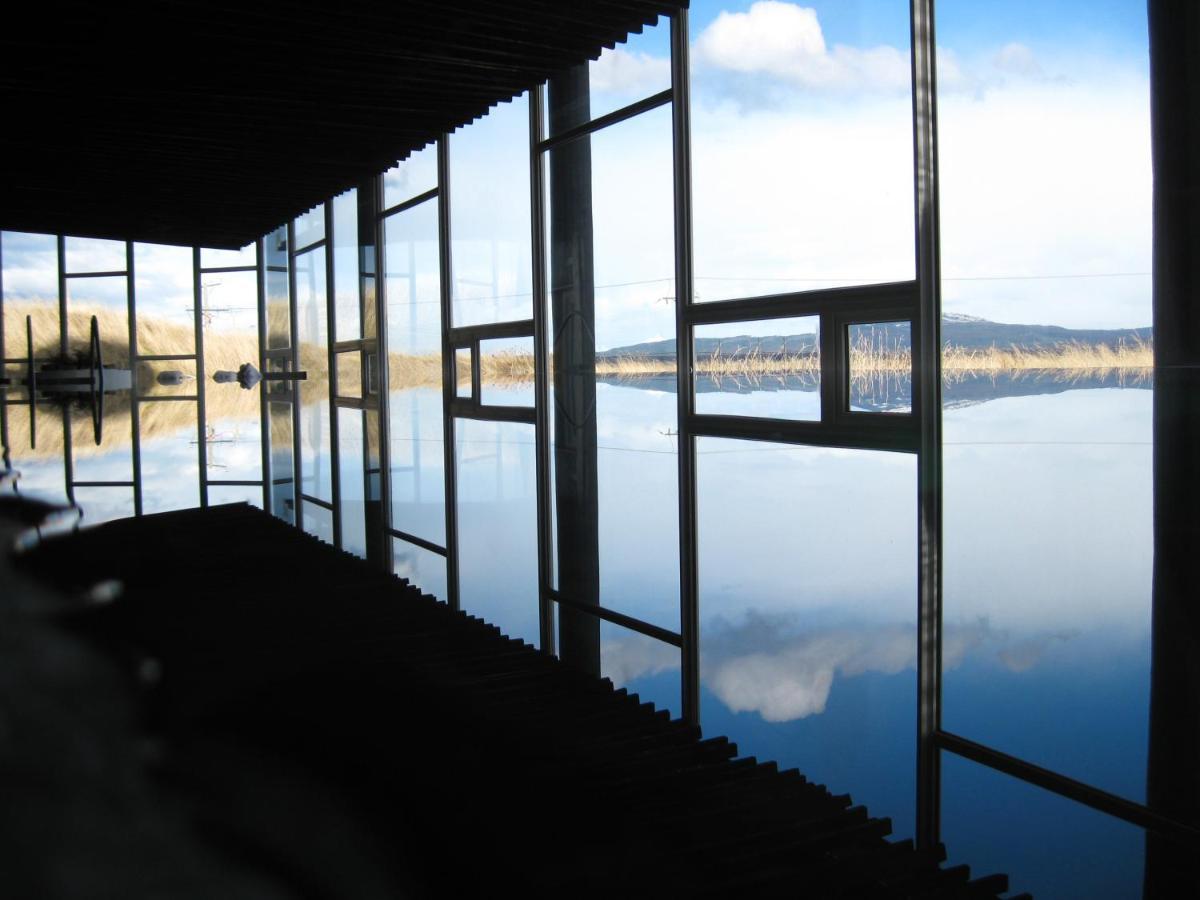 Remota Patagonia Lodge Puerto Natales Exterior photo
