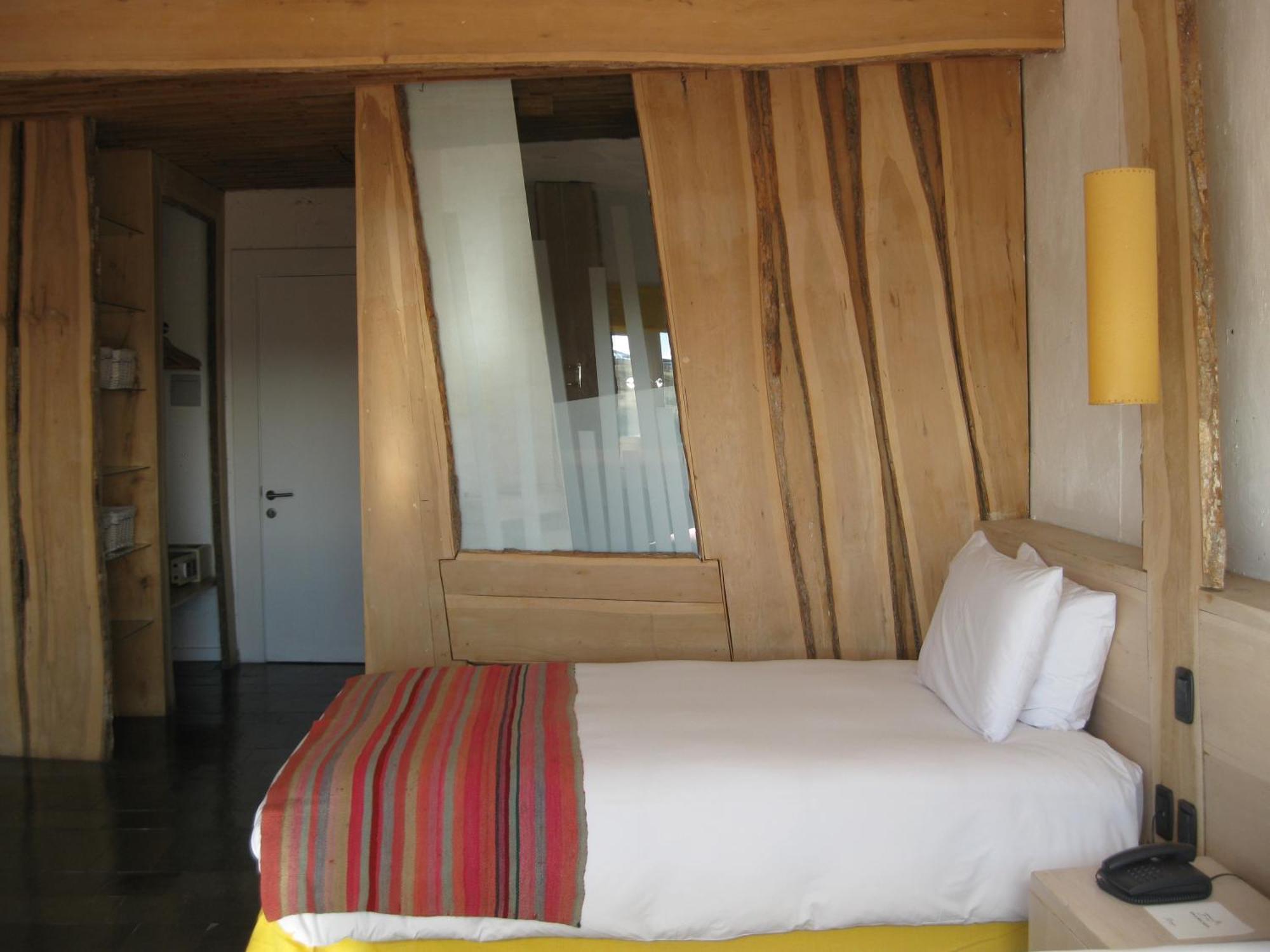 Remota Patagonia Lodge Puerto Natales Room photo